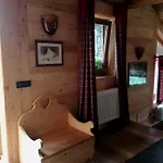 Aux Pieds Du Mont-blanc Mansarda * Courmayeur