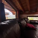 Aux Pieds Du Mont-blanc Mansarda Apartamento Courmayeur