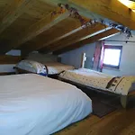 Aux Pieds Du Mont-blanc Mansarda Lägenhet *