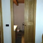 Aux Pieds Du Mont-blanc Mansarda Apartamento Courmayeur