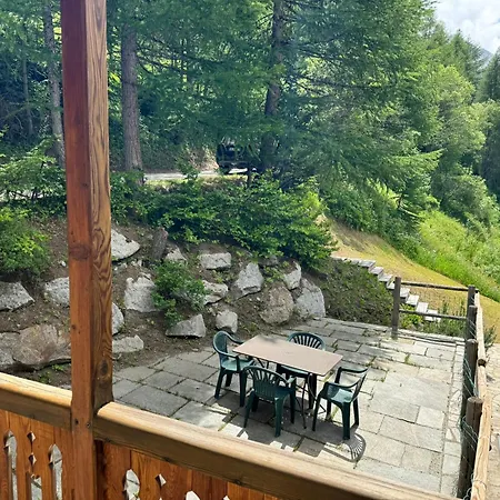 Chalet Aux Pieds Du Mont-blanc Apartment Courmayeur