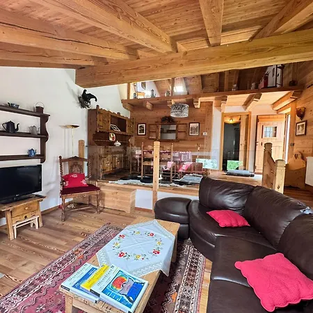 Apartment Chalet Aux Pieds Du Mont-blanc Courmayeur