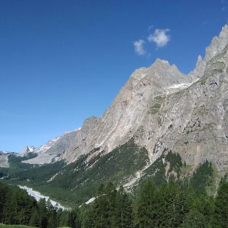 Chalet Aux Pieds Du Mont-blanc Appartamento Courmayeur
